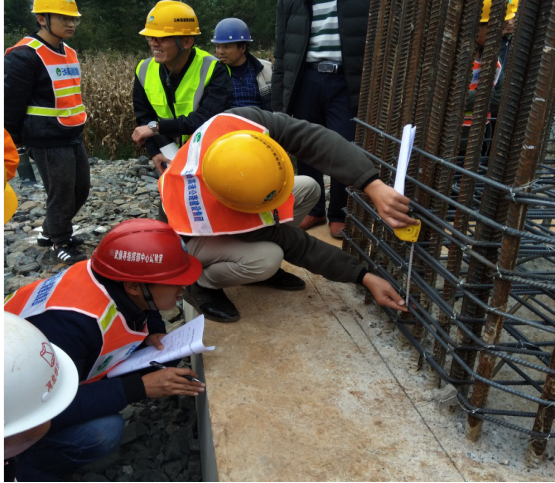 1540177497249971.png 裁判員對比賽結果打分.png