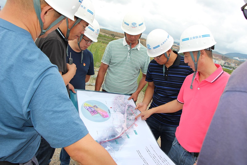 1594797930839354.jpg 現(xiàn)場(chǎng)踏勘.JPG