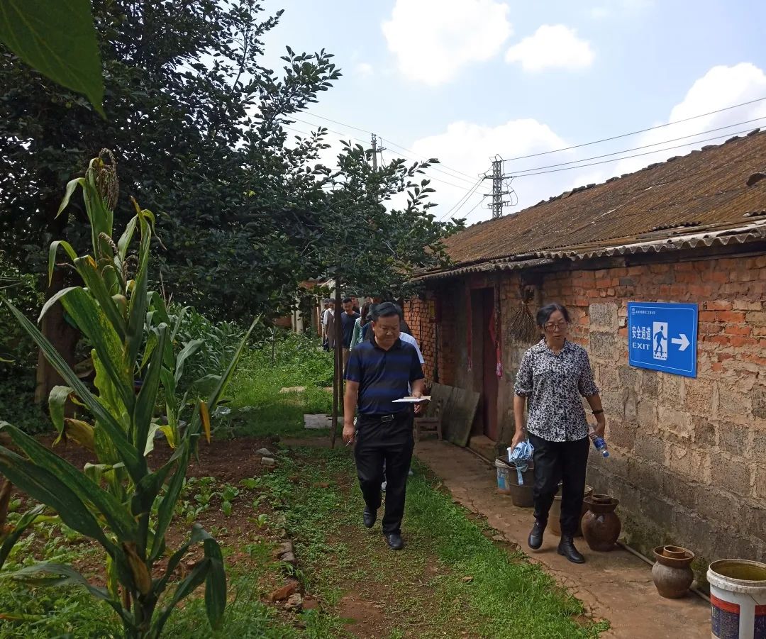 1662346076850613.jpg 張聯(lián)紅帶隊到官莊基地開展綜合檢查.jpg